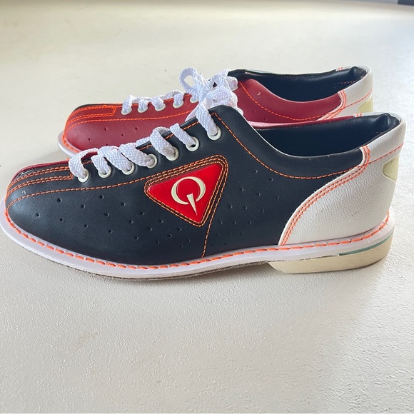 Qubika Red and Black Bowling Shoes NWOT - Picture 4 of 9
